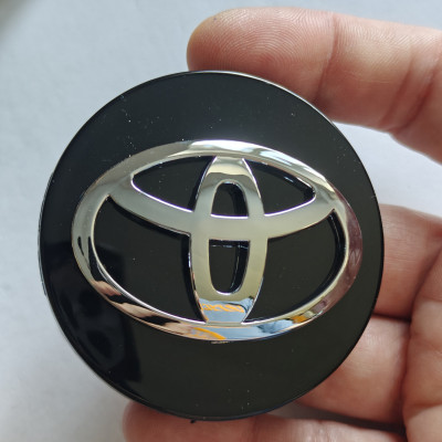 Ковпачки (заглушки) у диски Toyota чорні 62\60мм 42603-12730
